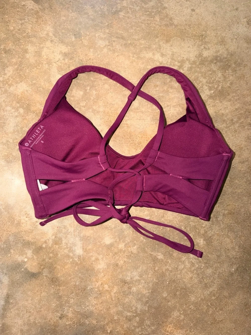 Athleta Burgundy Strappy Back Sports Bra Womens Small Workout Medium Support - Picture 2 of 8